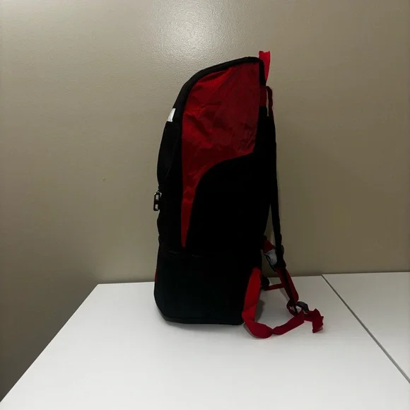 Ironman Triathlon Transition Backpack. NWOT Black/Red - Picture 3 of 13